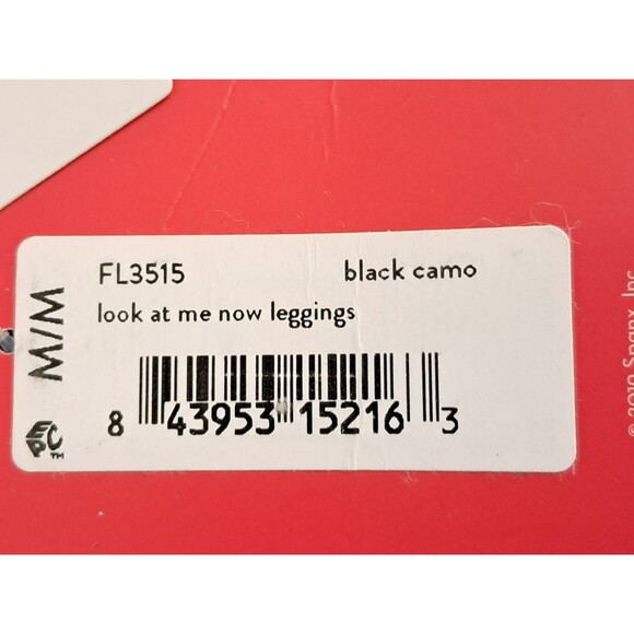 NWT Spanx Look At Me Now Leggings Medium Black Camo Smoothing Seamless Shaping - Picture 9 of 12